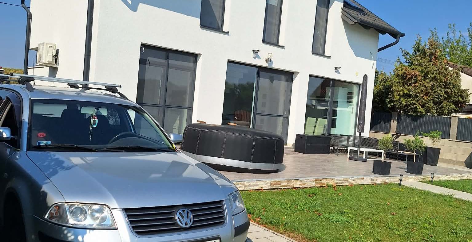 Eladó 3 szobás vizparti családi ház Szigetbecsén!  - 10. kép