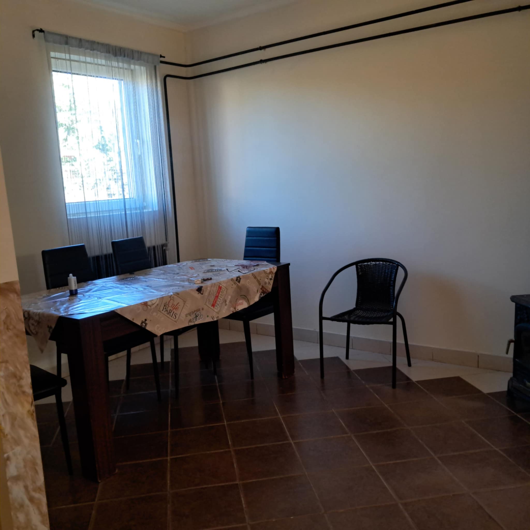 Kétgenerációs családi ház eladó Üllőn – nagy kert, külön lakrész, kiváló elhelyezkedés!  - 7. kép